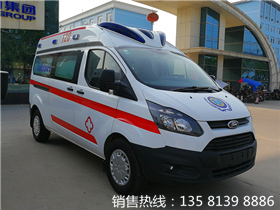 国六福特新全顺V362柴油版救护车