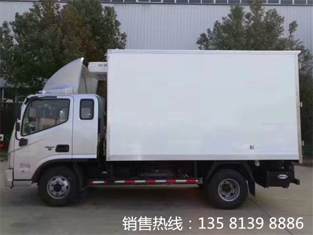 欧马可排半冷藏车 欧马可排半冷藏车