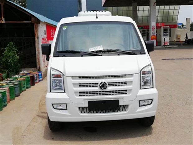 东风小康冷藏车