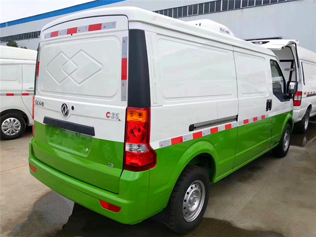 东风小康冷藏车