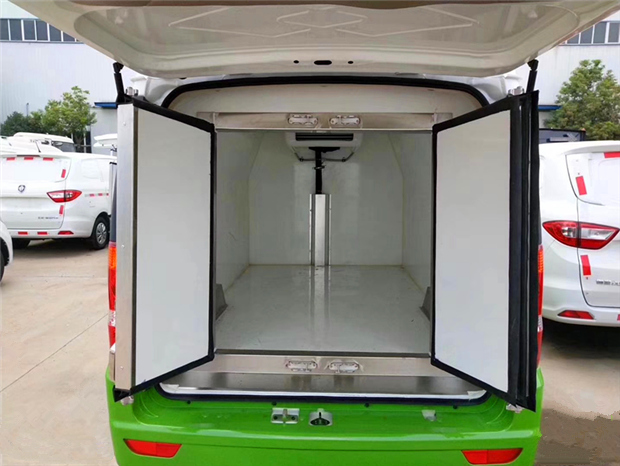 东风小康冷藏车