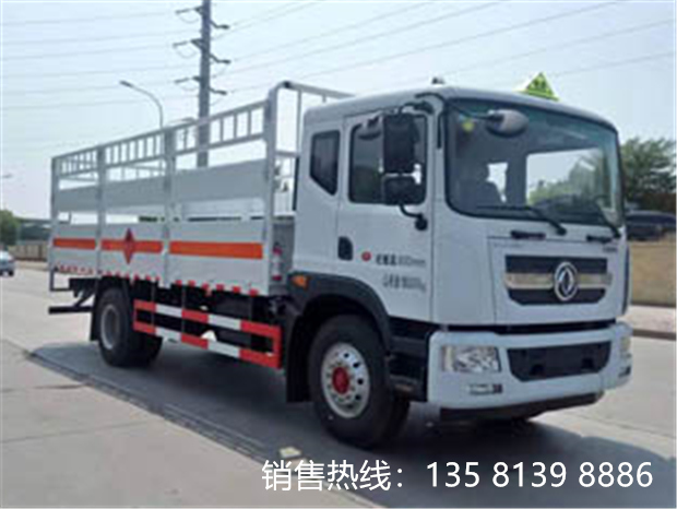 东风6米2气瓶运输车