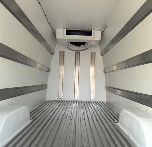 ��������������س���G7��