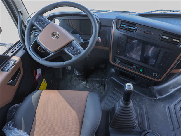 �������PLUS 6��8��س�330����