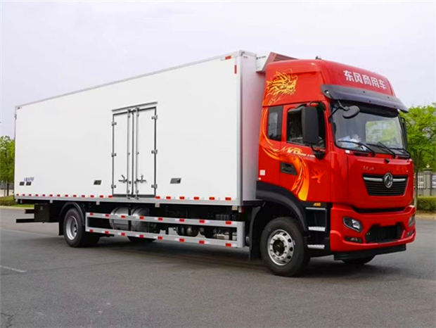 �������PLUS 9��6��س�330����