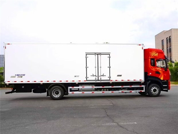 �������PLUS 9��6��س�330����